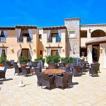 Baia Del Porto فندق بودوني